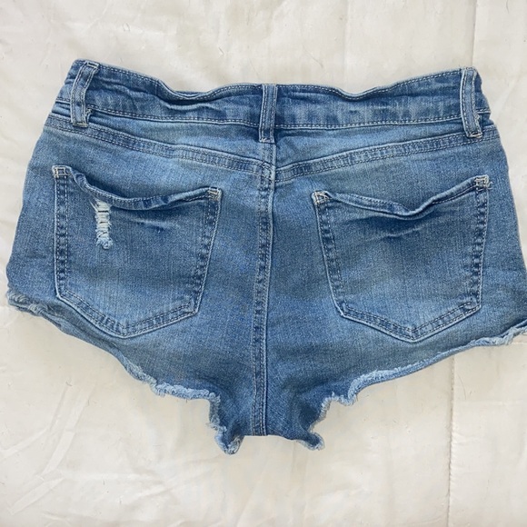Jean shorts - Picture 2 of 3